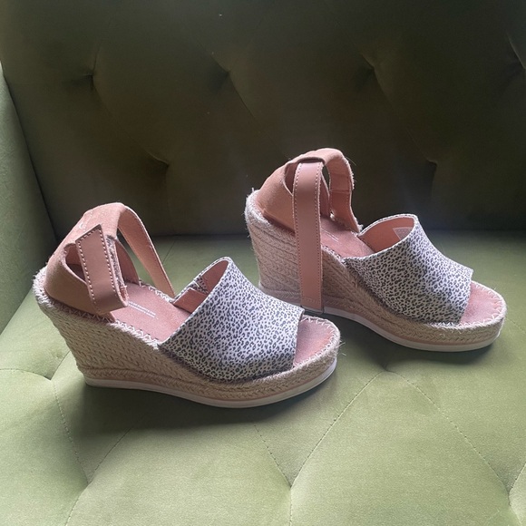 TOMS Marisol Espadrille wedge sandals - Picture 4 of 6